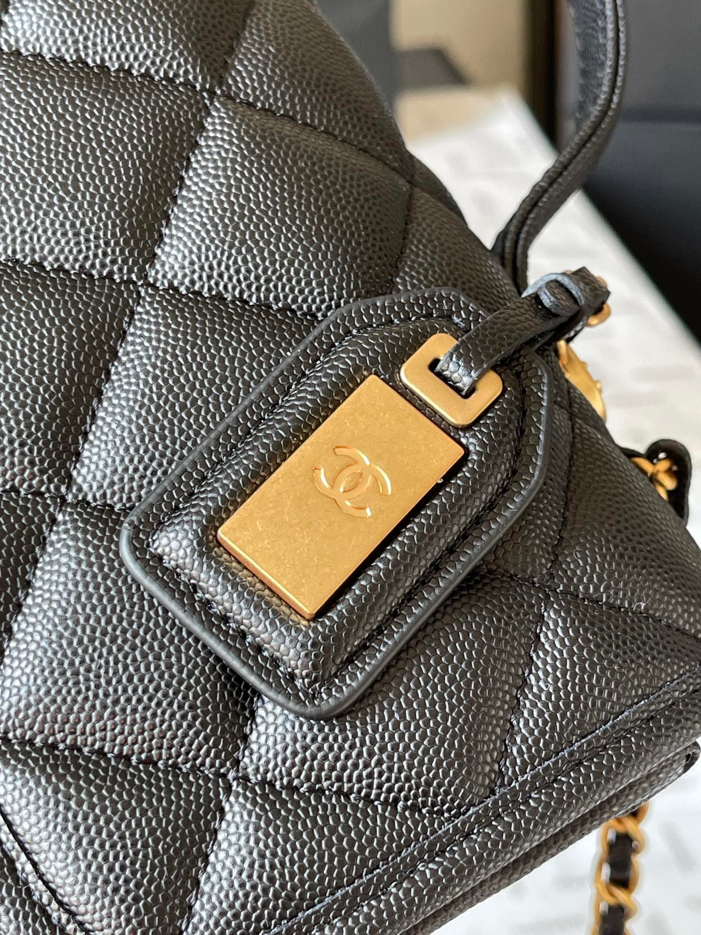 chanel ball caviar bag - Image 7