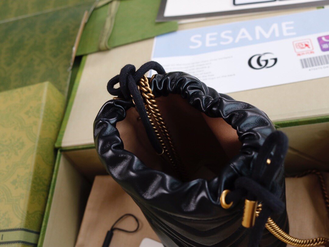GUCCI mini bucket bag - Image 8
