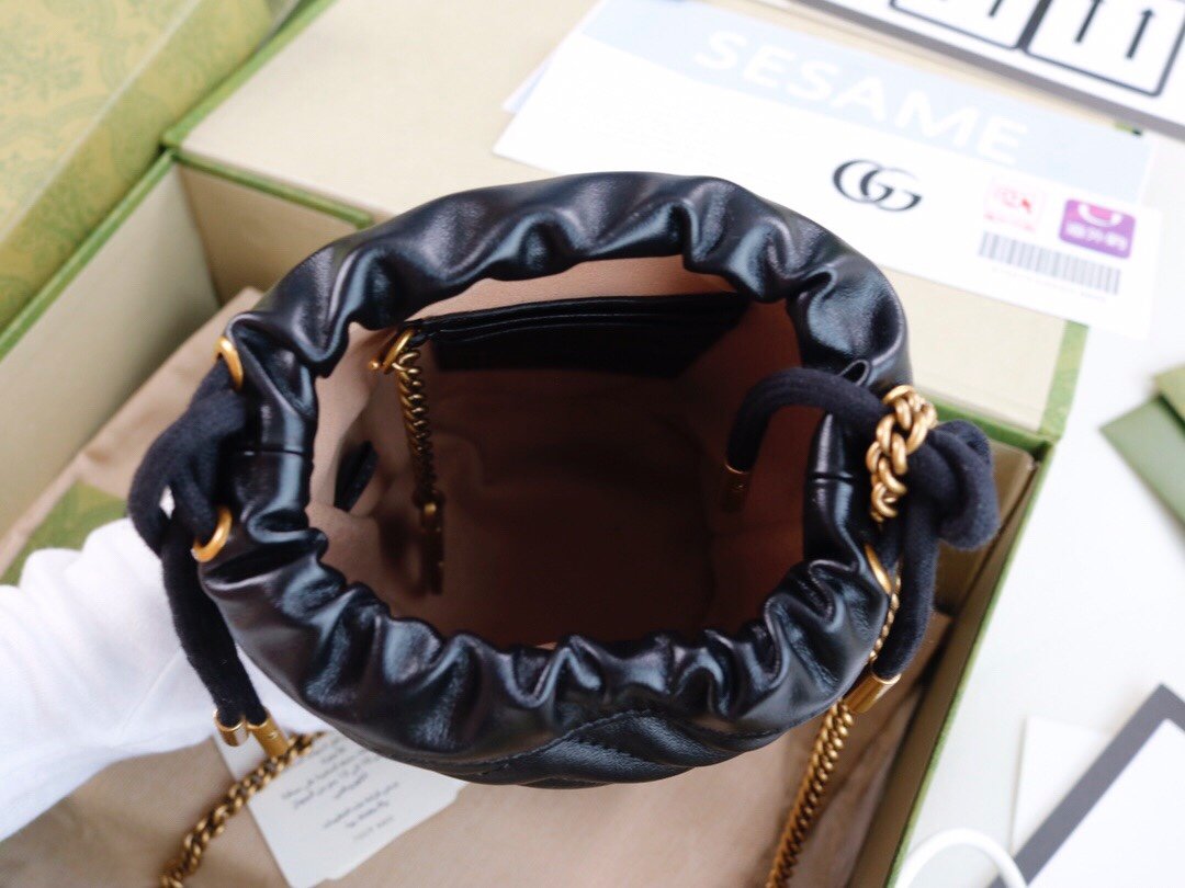GUCCI mini bucket bag - Image 9