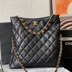 CHANEL hobo bag