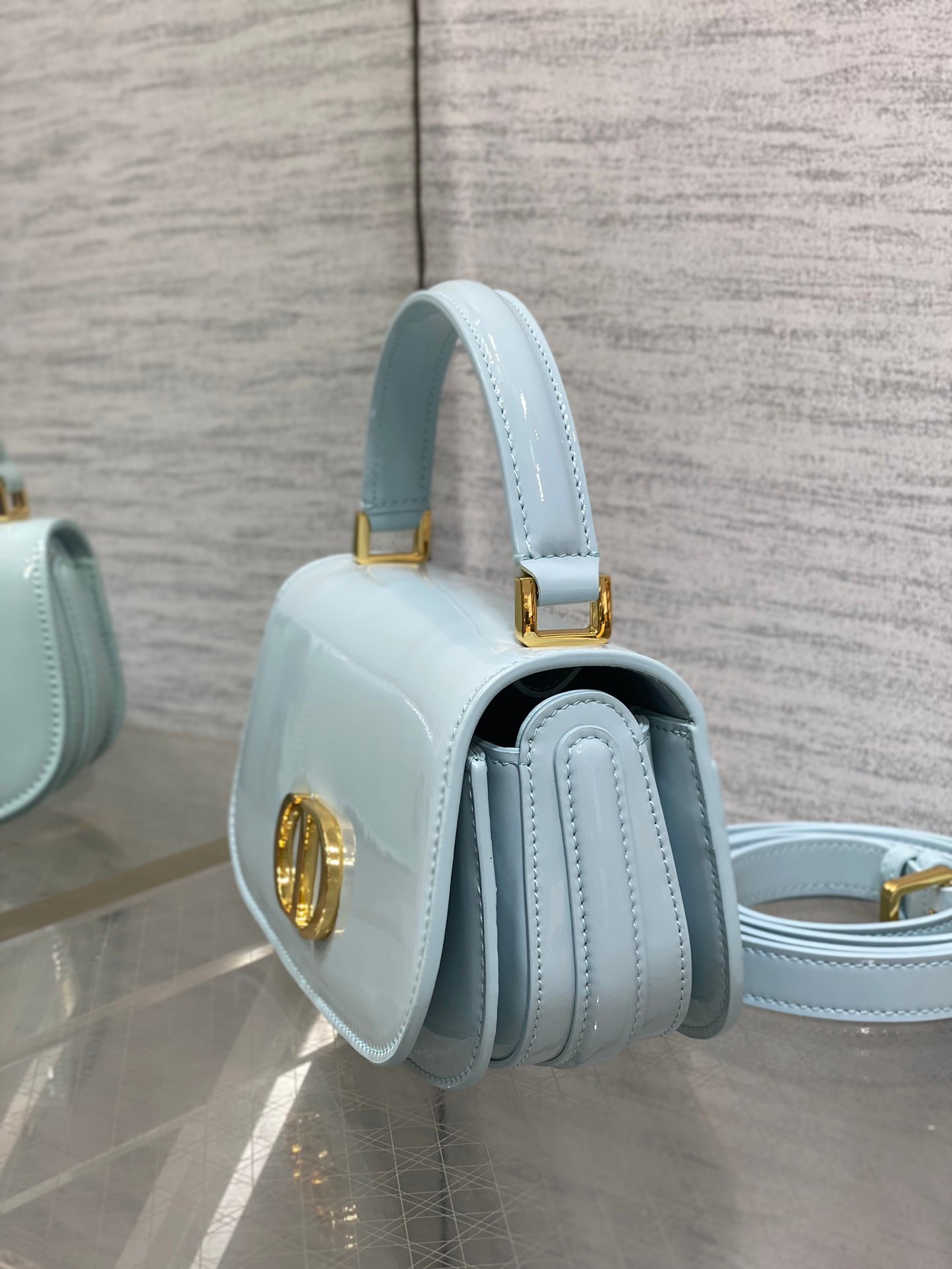 DIOR Montaigne Avenue - Image 4