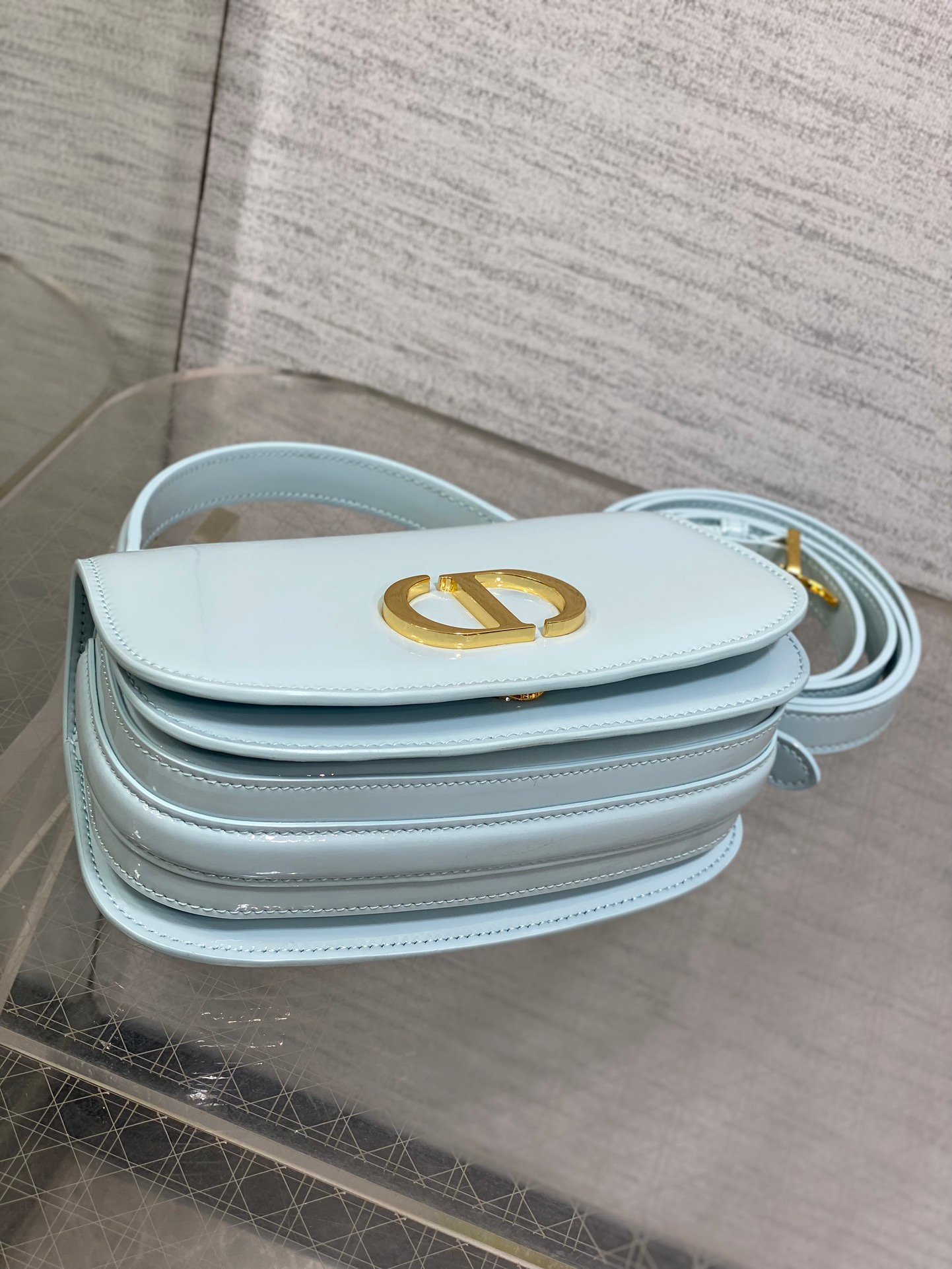 DIOR Montaigne Avenue - Image 6