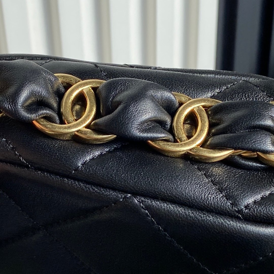 CHANEL underarm bag - Image 5