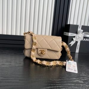 CHANEL underarm bag
