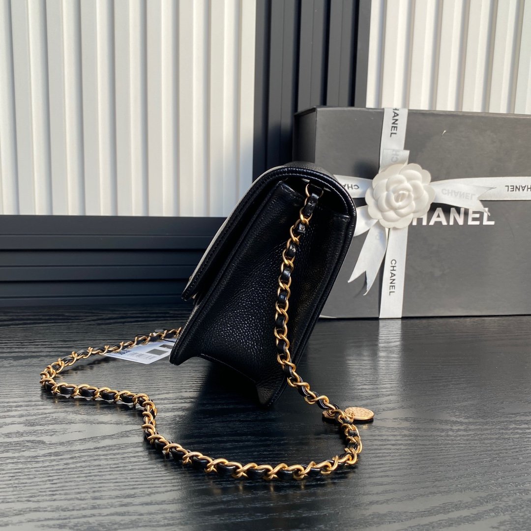 CHANEL CF Middle ancient bag - Image 5