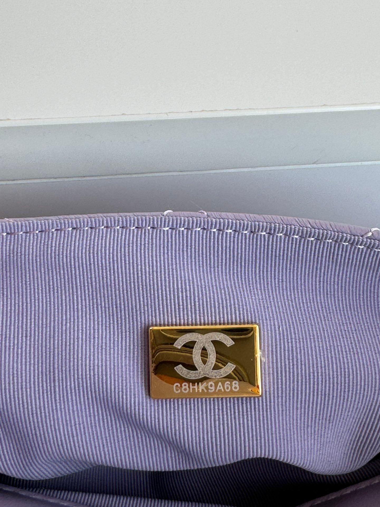 CHANEL hobo hippie bag - Image 9