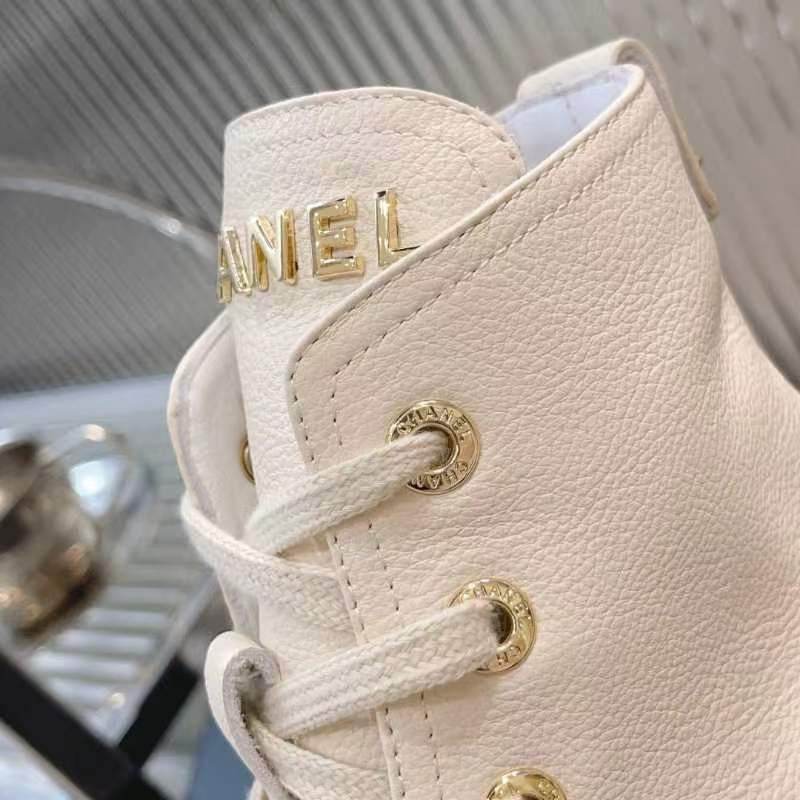 CHANEL Martin boots - Image 9