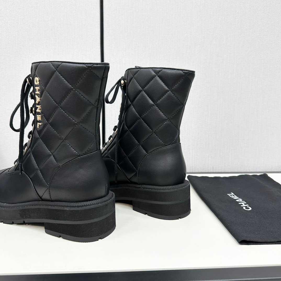 CHANEL Martin boots - Image 9