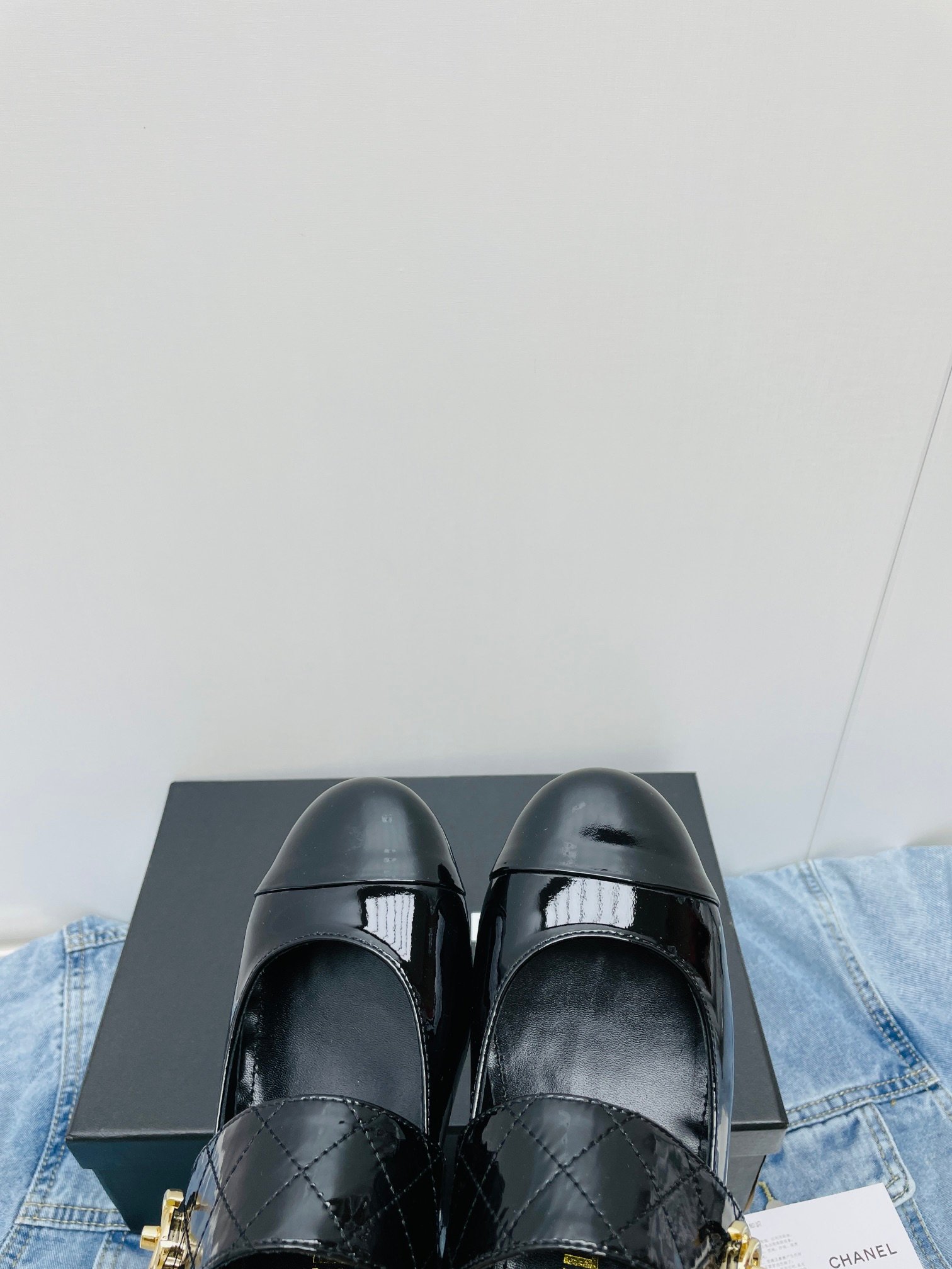 CHANEL Marie Jean shoes - Image 8