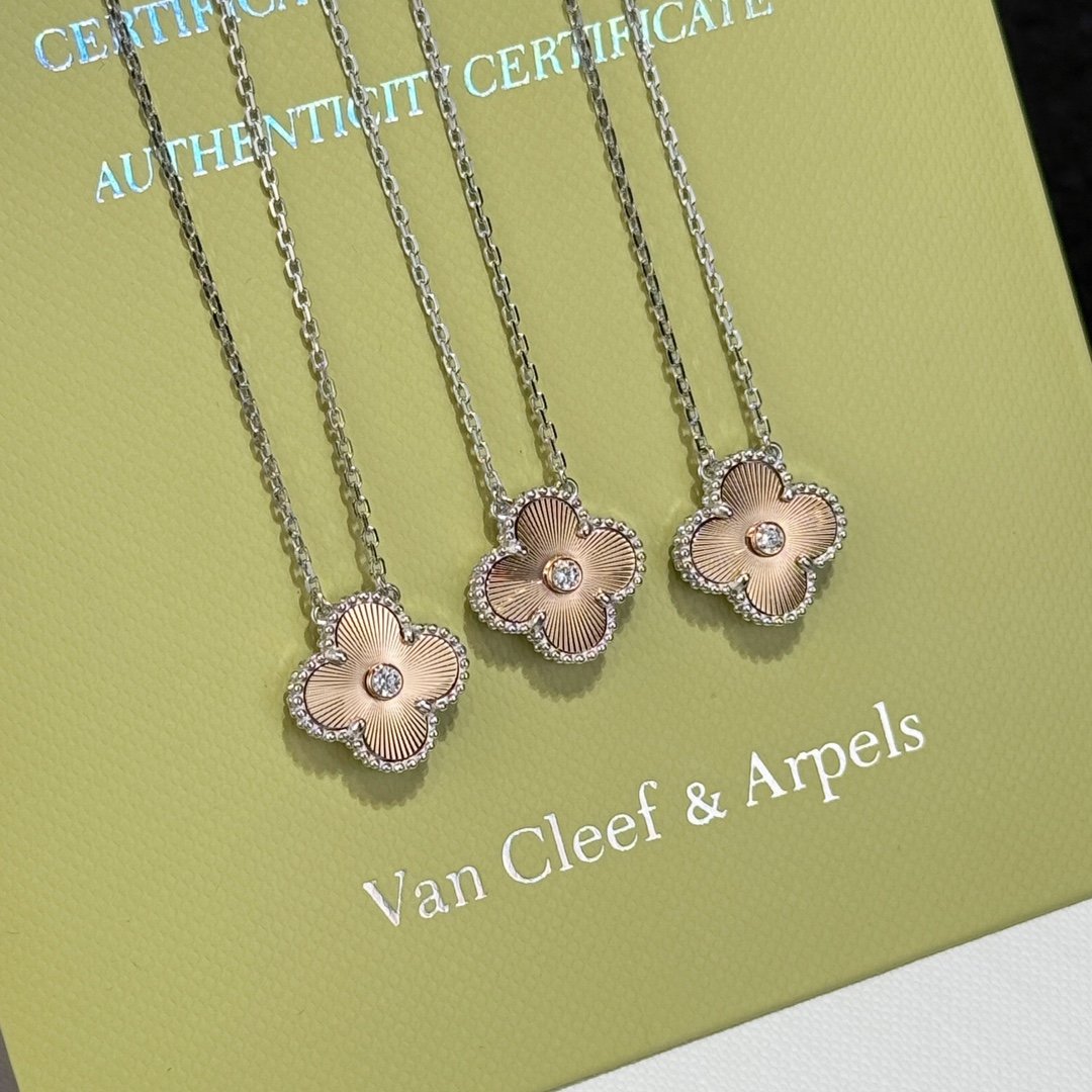 Van Cleef &Arpels Christmas special necklace - Image 3