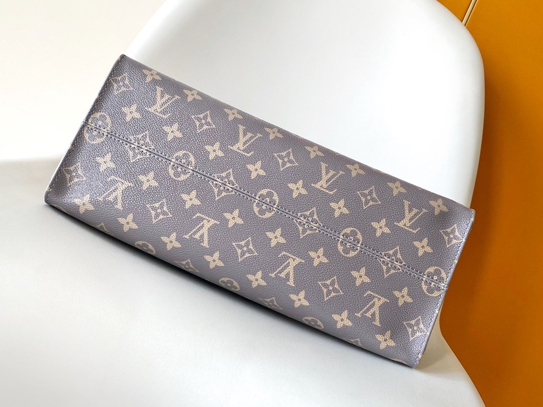 LV OnTheGo MM - Image 4