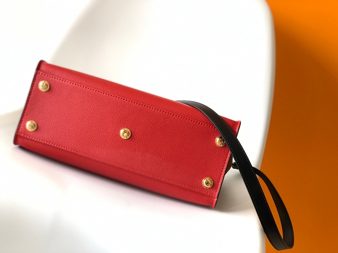 LV On My Side bag - Image 4