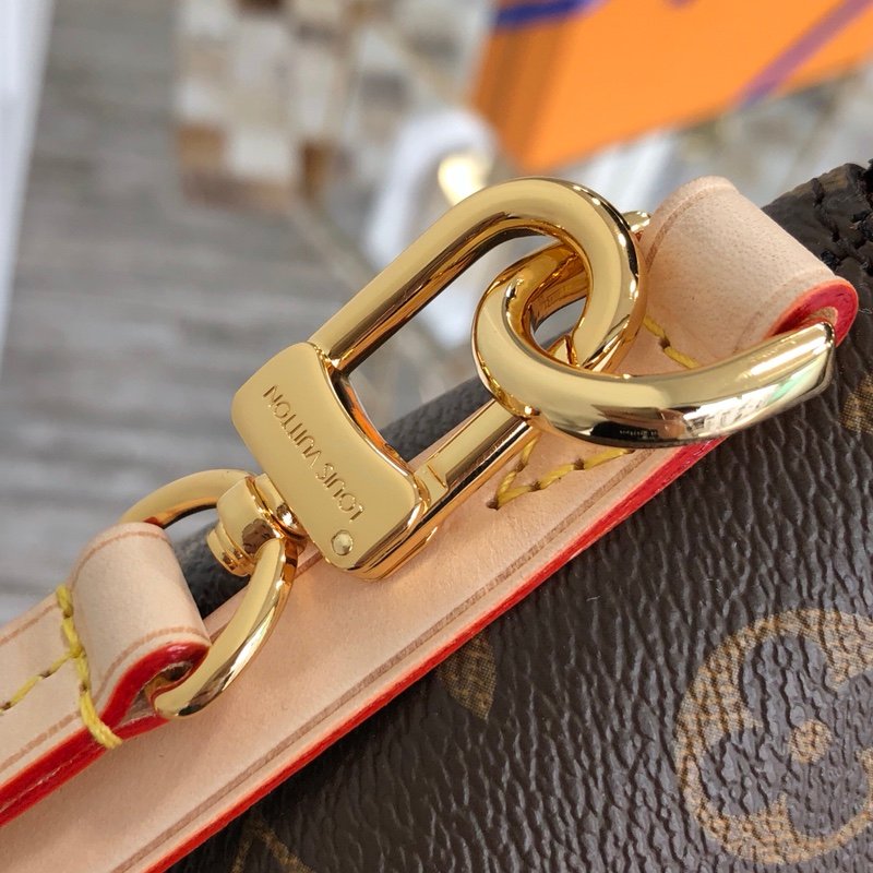 Louis vuitton Turenne bag - Image 6