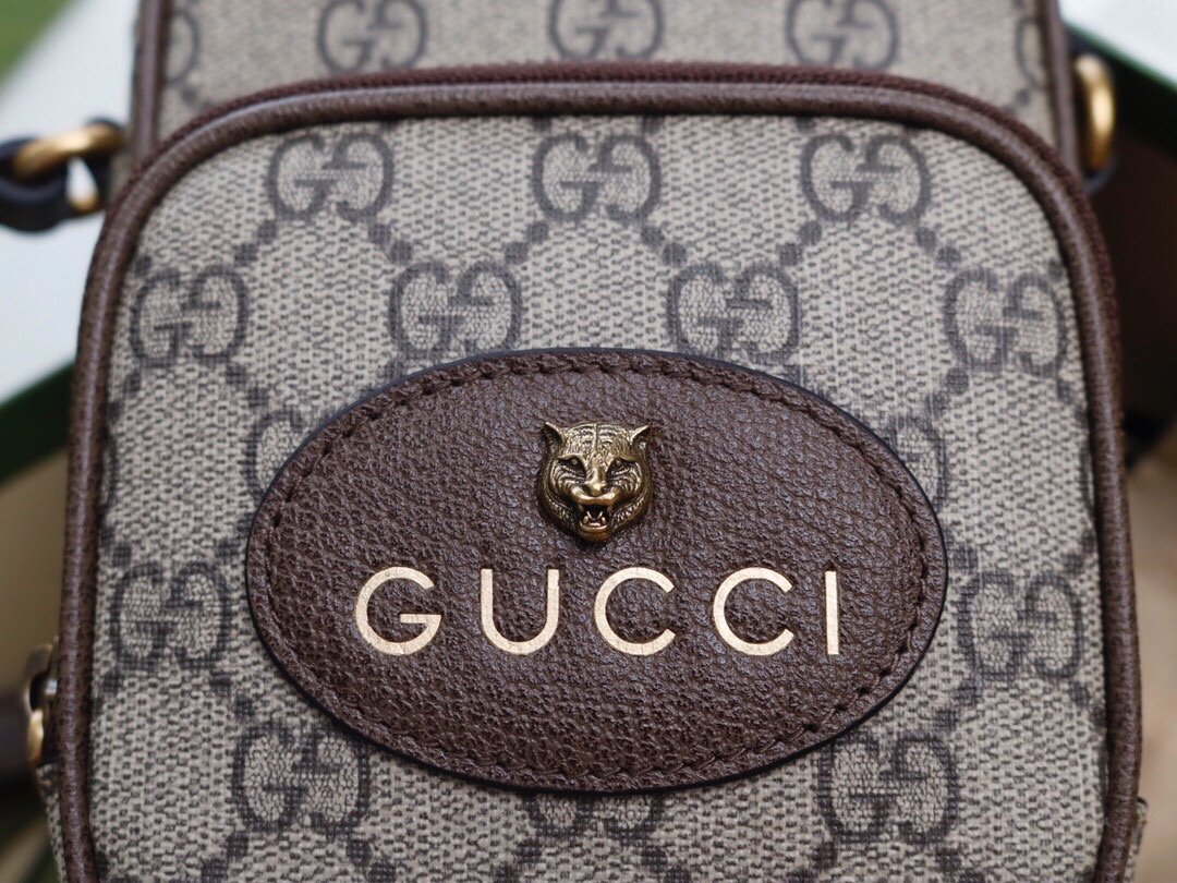 GUCCI Mini Cow Leather Bag - Image 2