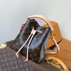 LV NÉONOÉ BB bag