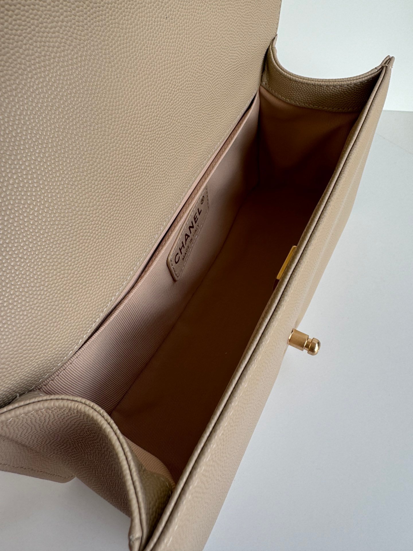 CHANEL leboy bag - Image 6