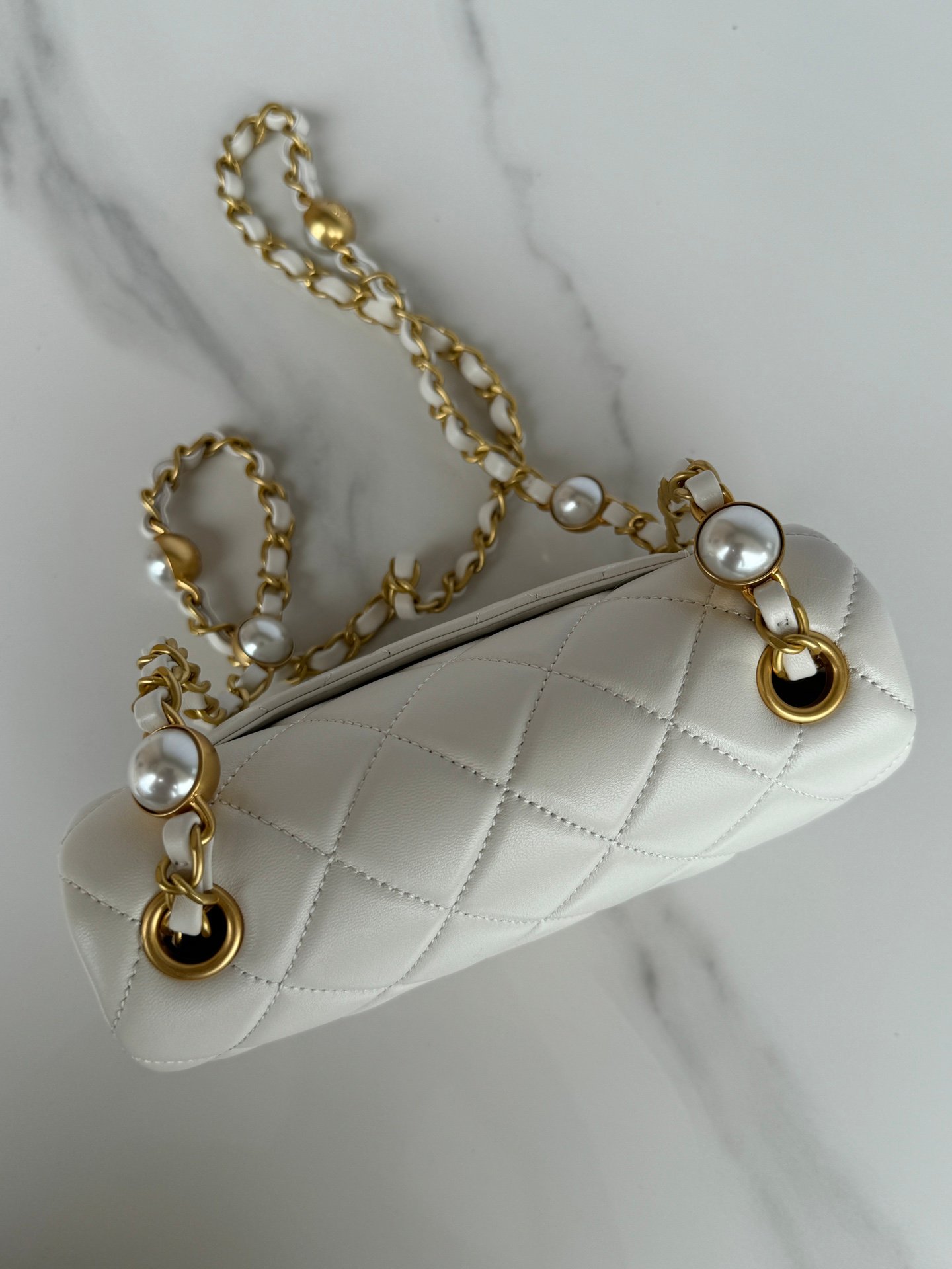 CHANEL shoulder bag - Image 5