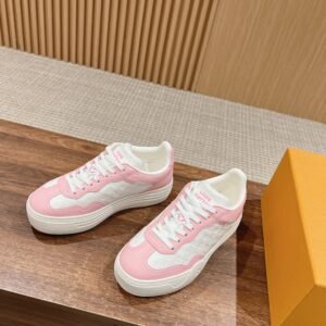 LV Discovery shoe