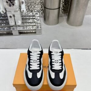 LV GROOVY PLATFORM Sneakers