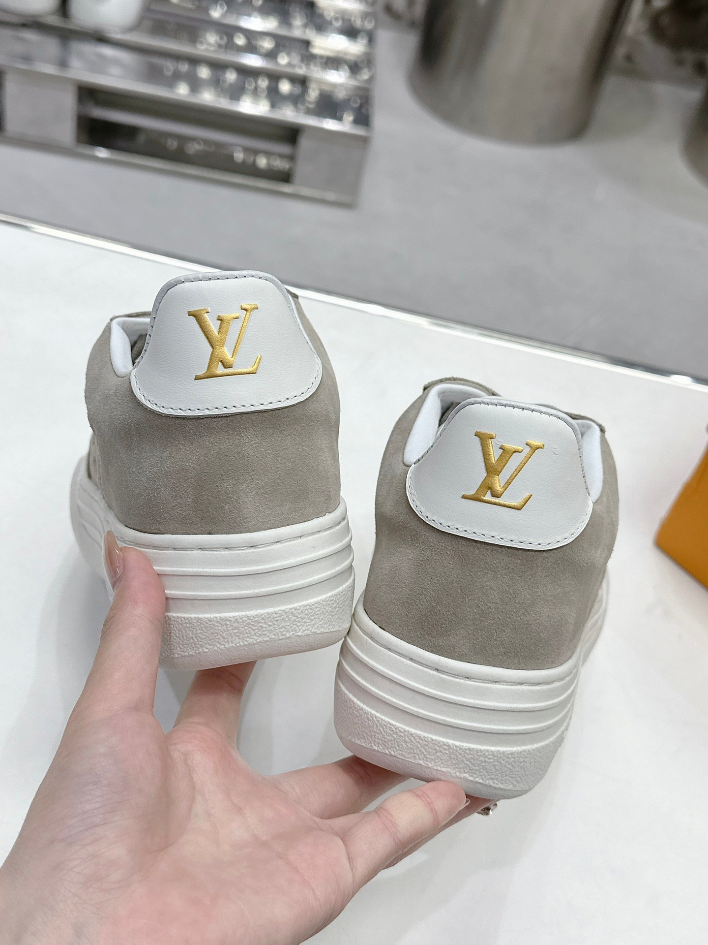 LV GROOVY PLATFORM Sneakers - Image 6