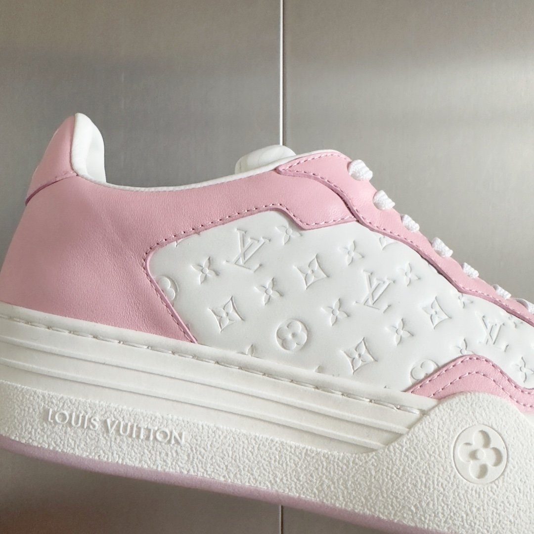 LV GROOVY the Year of the Loong Restricted Sneakers - Image 7