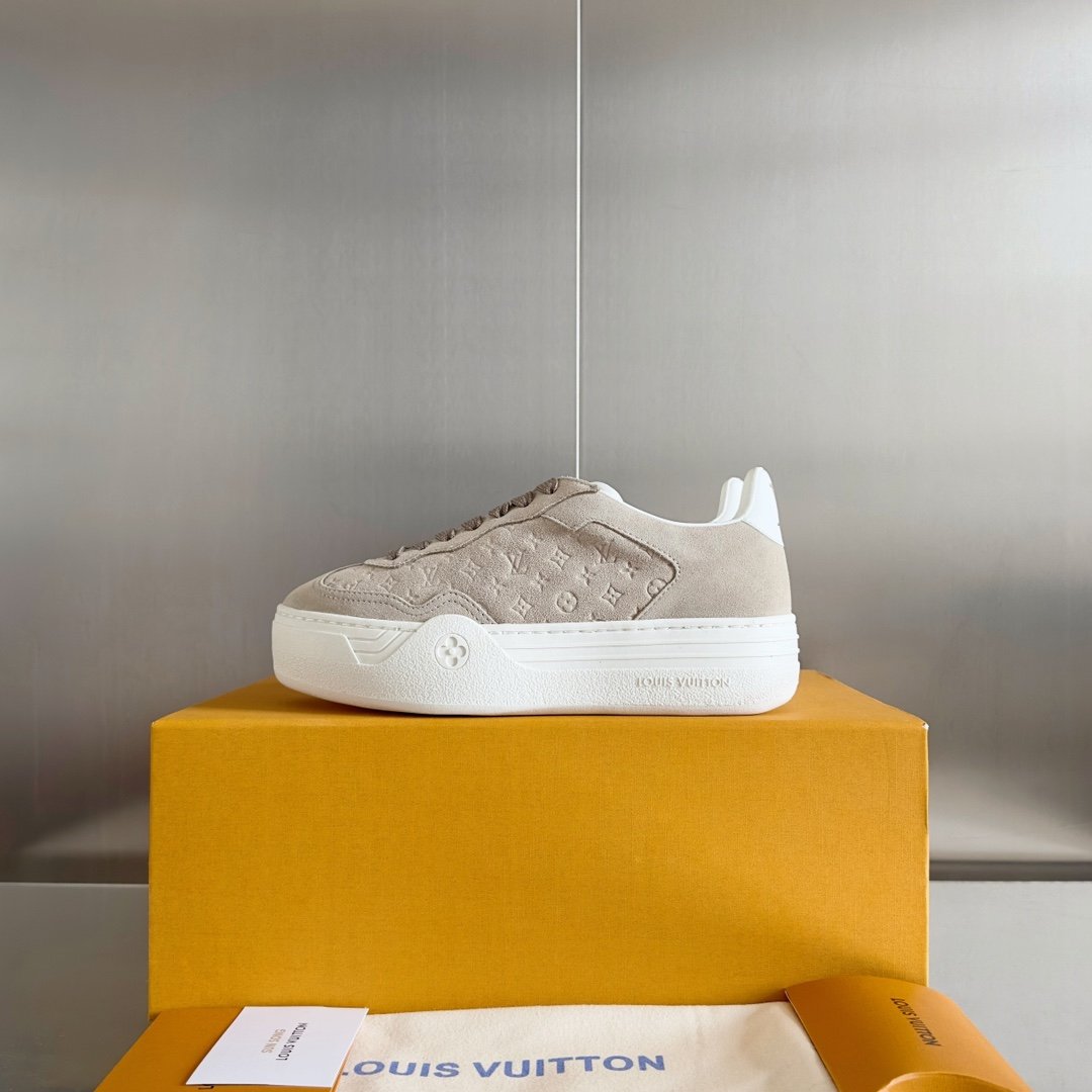 LV GROOVY the Year of the Loong Restricted Sneakers - Image 6