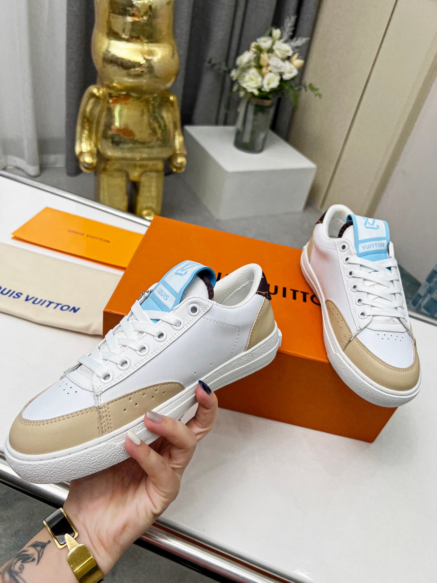 LV Charlie sneakers China limited edition - Image 3