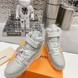 Louis*Vuitto* LV Traine shoe