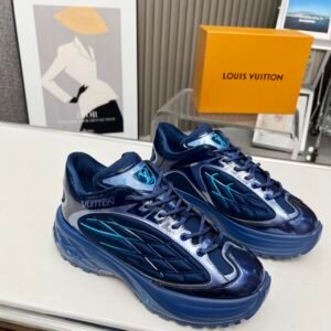 LV Discovery Lace UP sneakers
