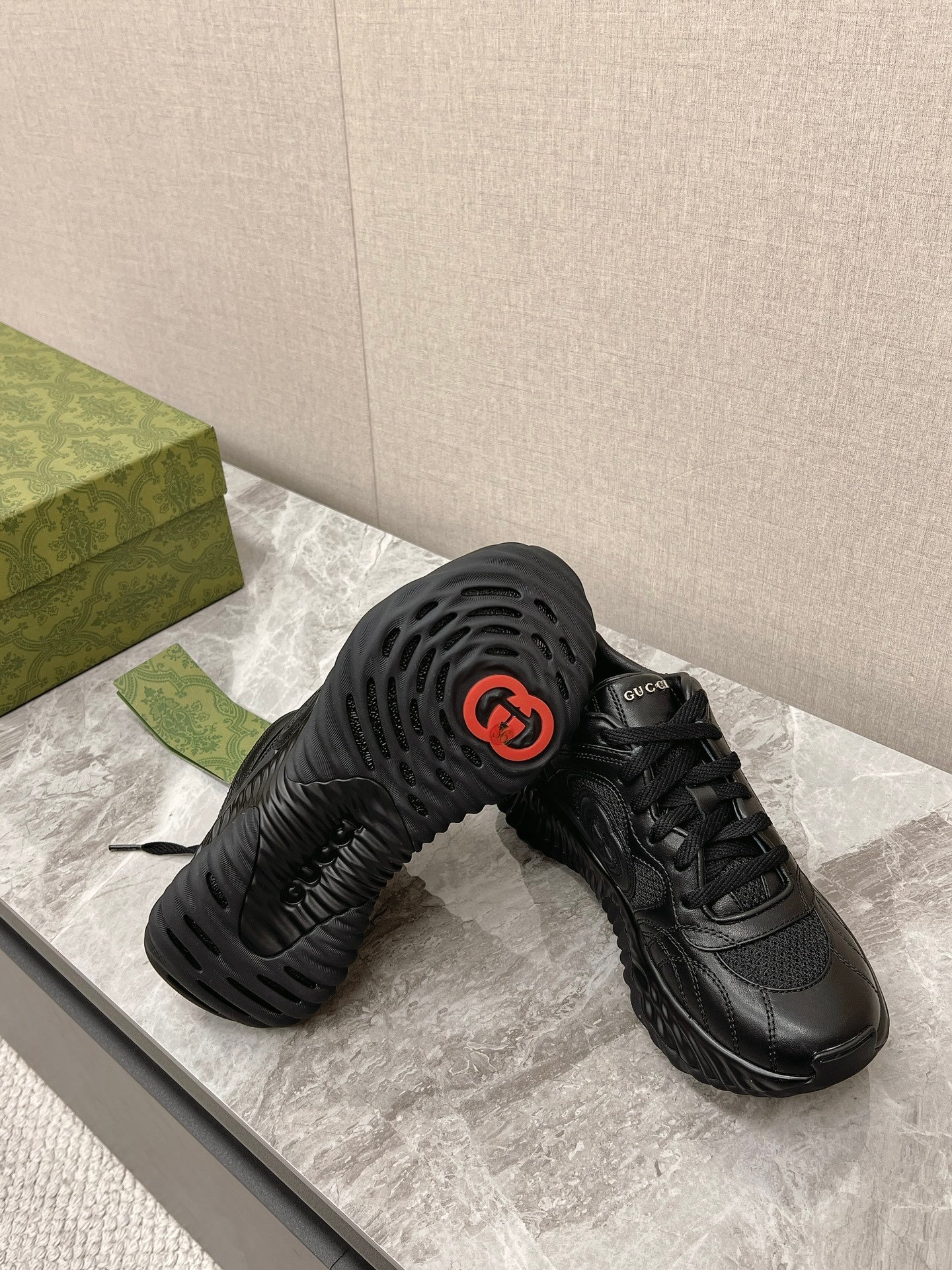 GUCCI sneakers (couple style) - Image 8