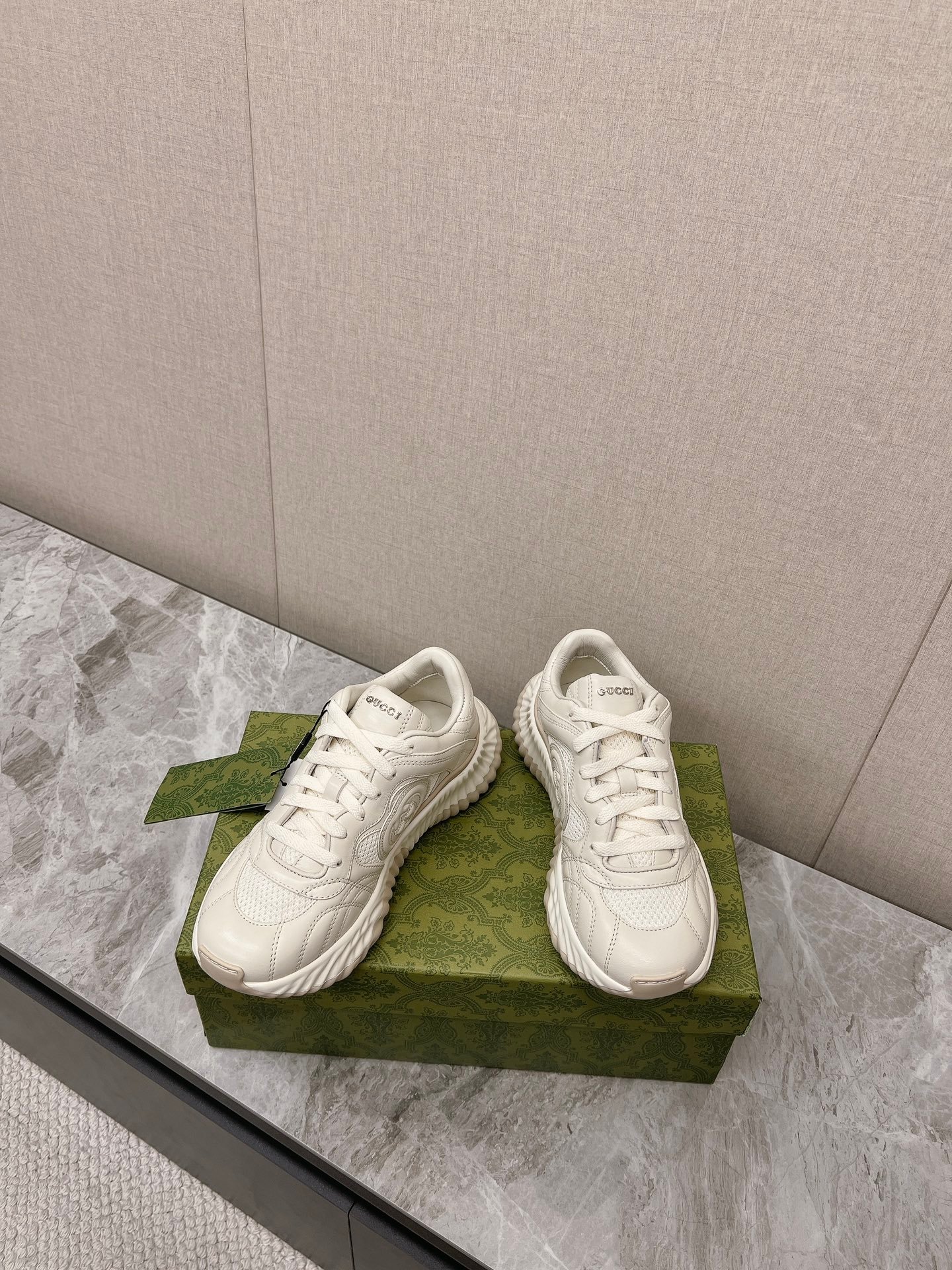 GUCCI sneakers (couple style) - Image 4