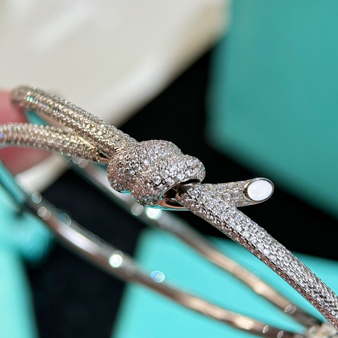 Tiffany&co Tiffany Knot series bow full diamond bracelet - Image 6