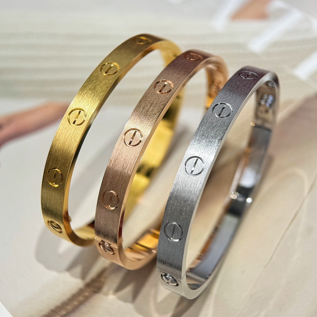 CARTIER brushed LOVE bracelet - Image 9