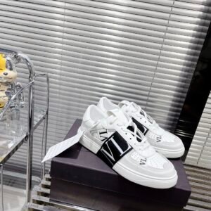 Valentino ONE STUD calf leather strap sports shoes