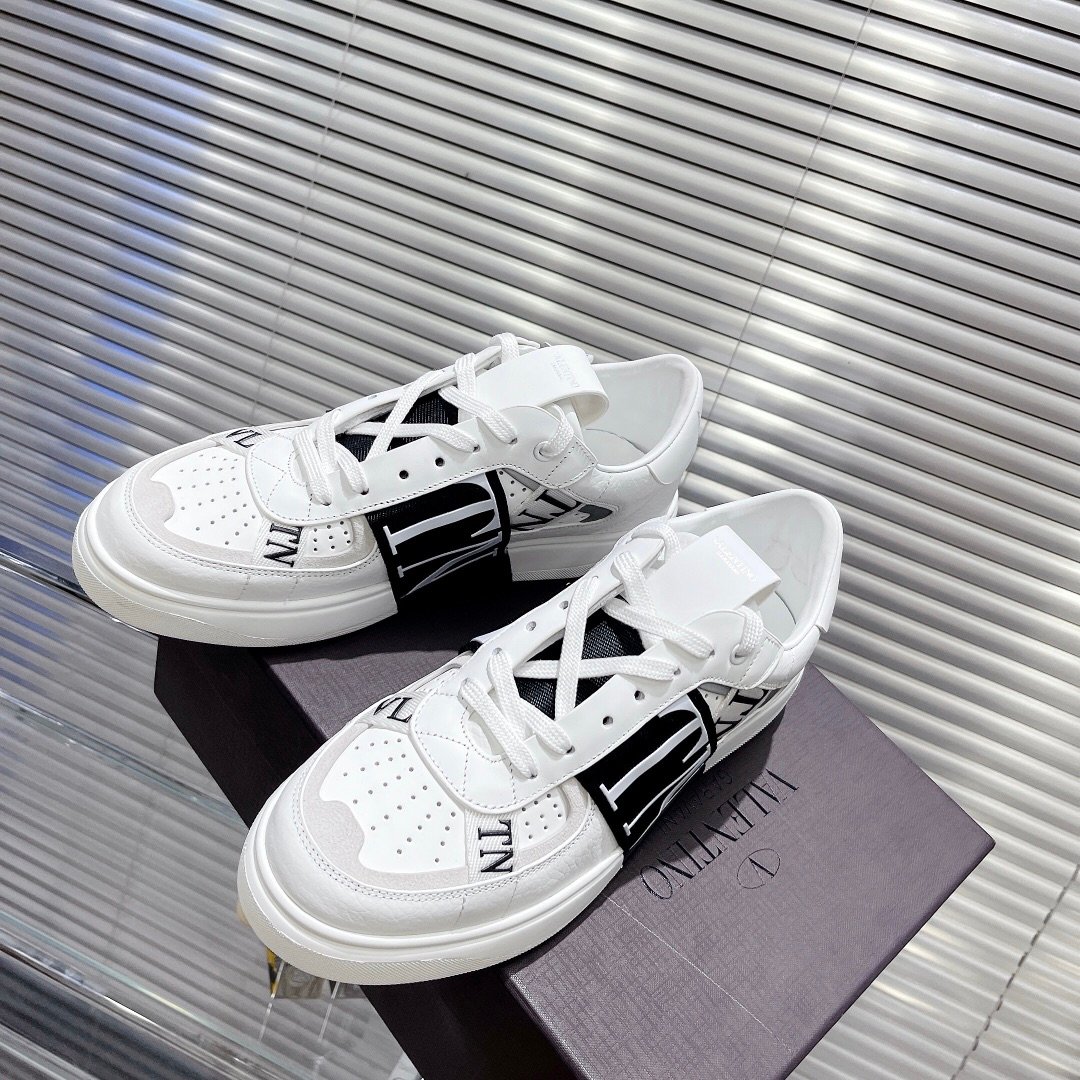 Valentino ONE STUD calf leather strap sports shoes - Image 7