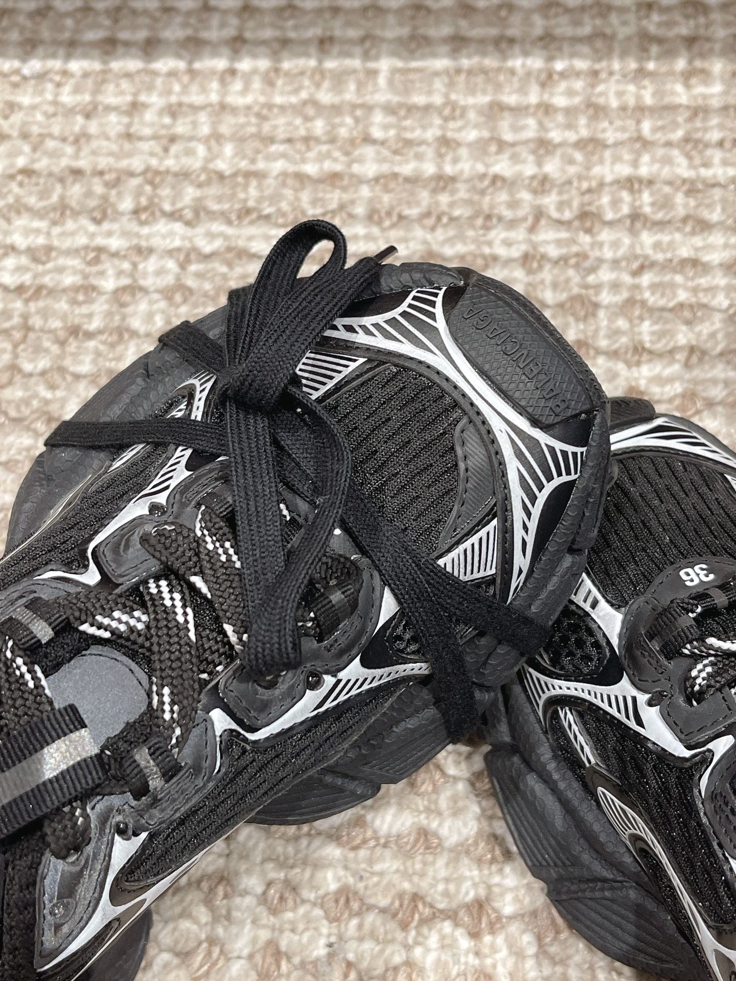 Balenciaga 3XL Sneaker - Image 7