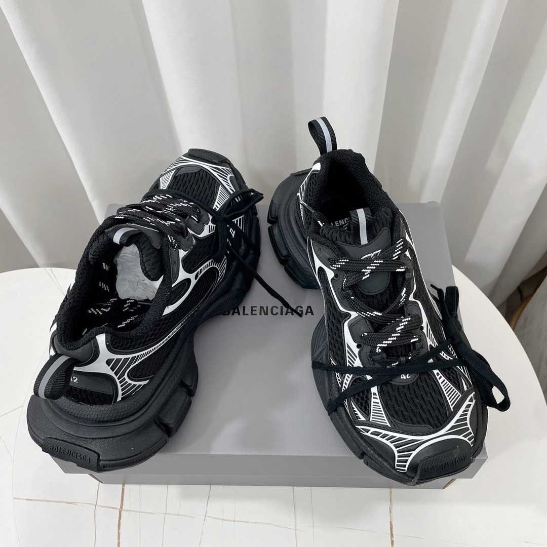 Balenciaga 3XL Sneaker - Image 2