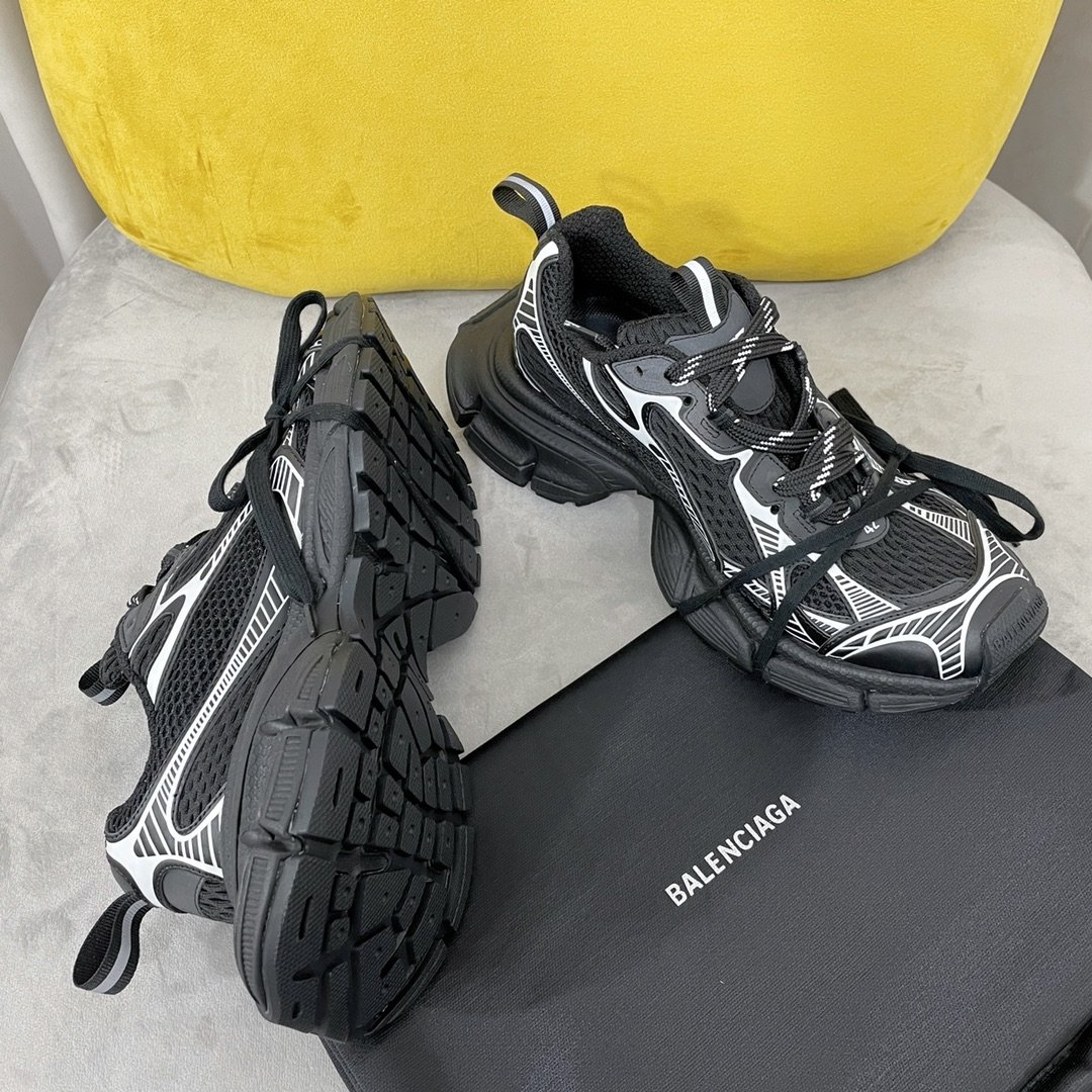 Balenciaga 3XL Sneaker - Image 4