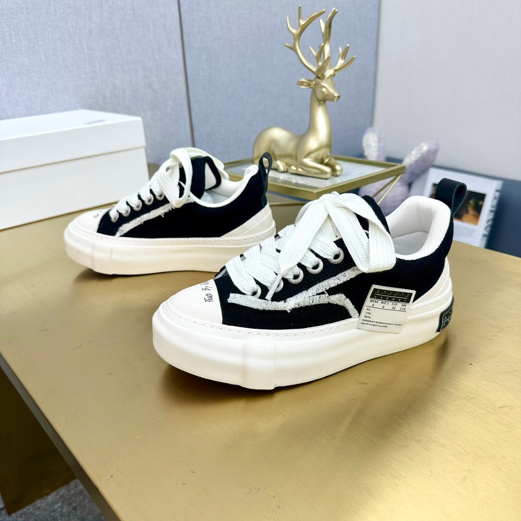 BALENCIAGA Retro Casual Sneakers - Image 6