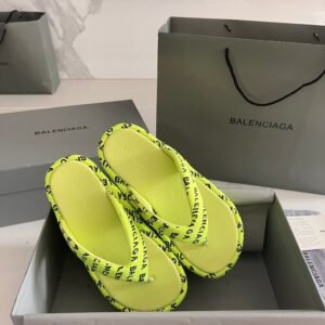 Balenciaga Thick soled Slippers