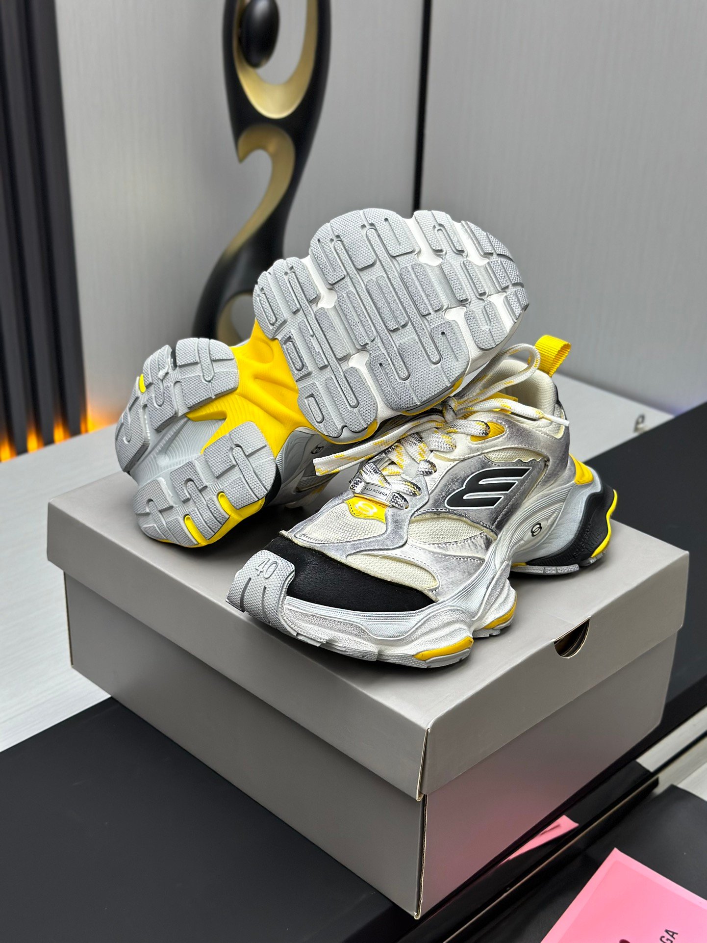 Balenciaga 10XL Large Bottom Sneakers - Image 6