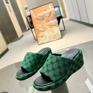 Balenciaga Thick soled Slippers