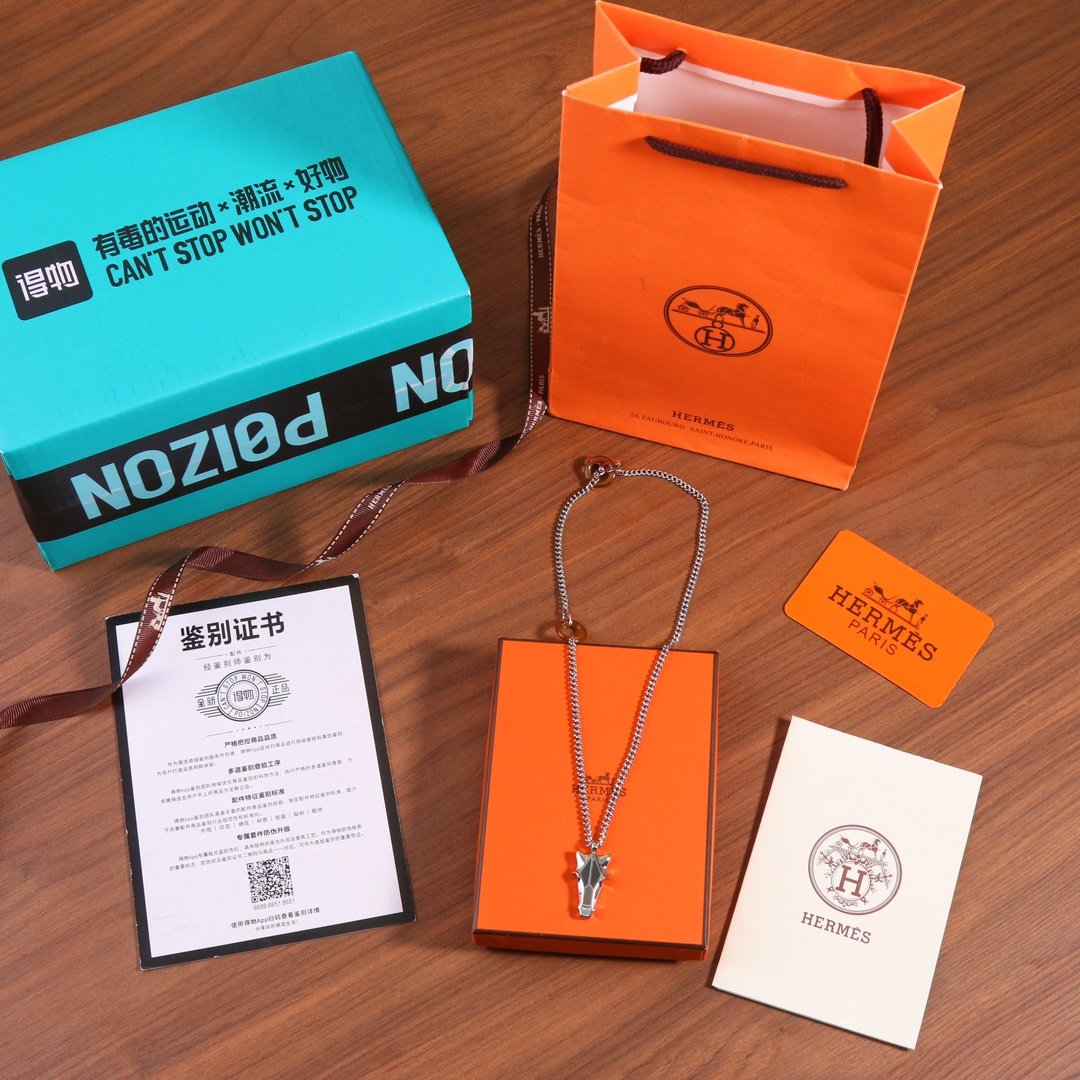 Hermes Destrier Bull Head Necklace - Image 2