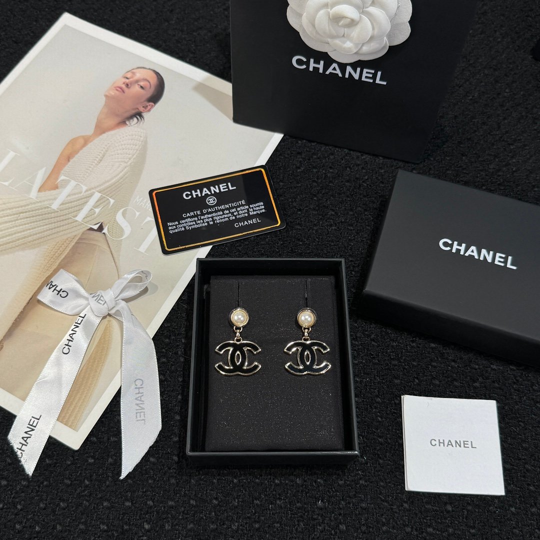 Chanel C2 Double C Black Earnail Earrings - Image 2