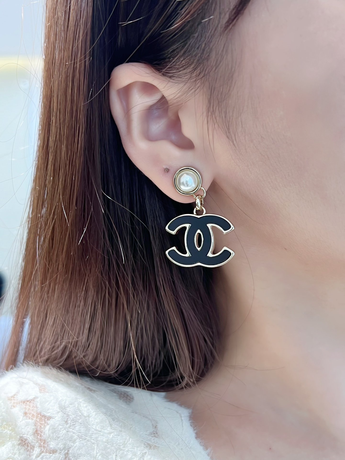 Chanel C2 Double C Black Earnail Earrings - Image 4