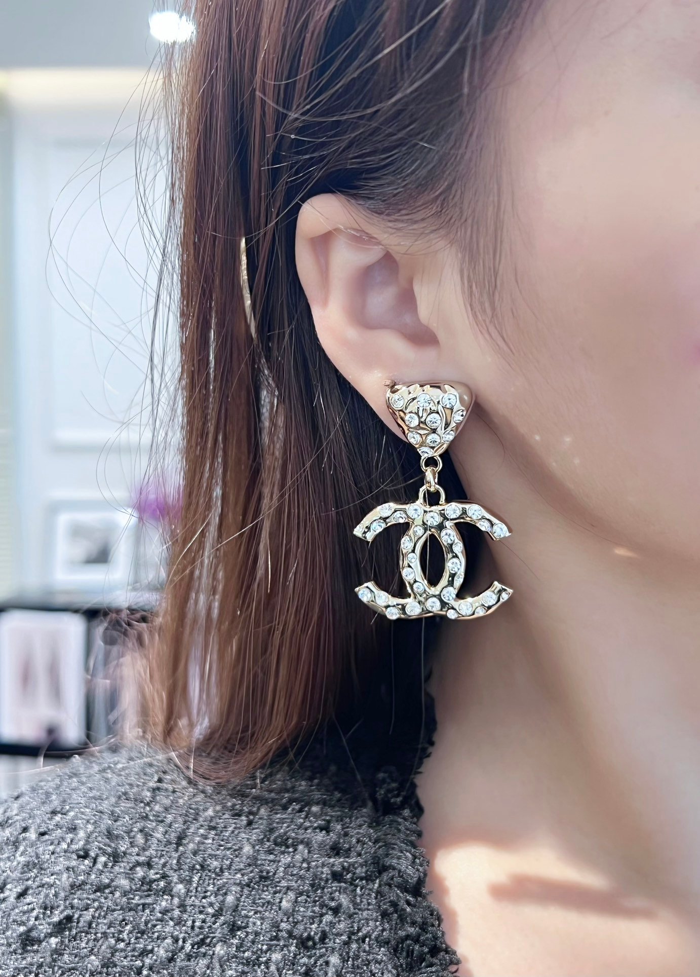 Chanel C2 Double C Full Diamond Earnail Earrings - Image 4