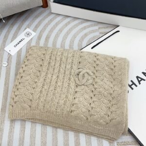 CHANEL wheat ear small hollow knitted scarf