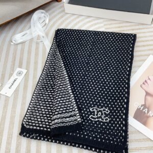 CHANEL plush scarf