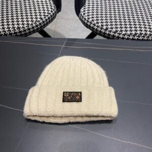 LV fair Island style retro knitted hat