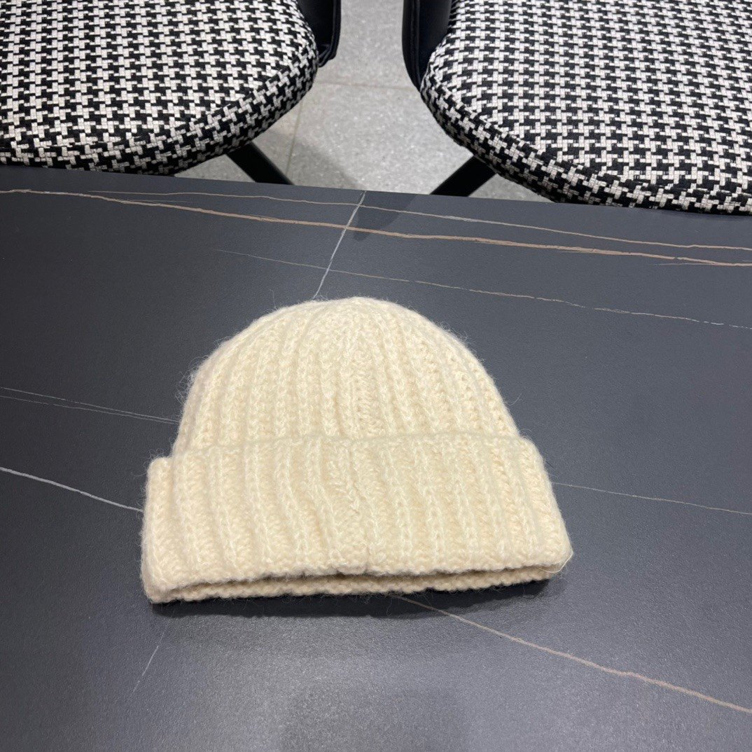 LV fair Island style retro knitted hat - Image 3